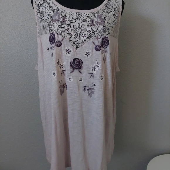 Torrid Slub Embroidered Lace Yoke Tank Lilac purple floral 3X - Picture 8 of 10